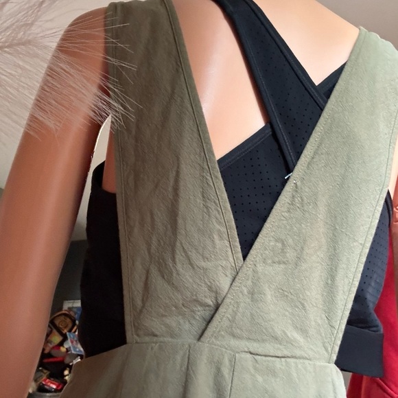 Sienna Sky Green‎ Jumpsuit Modern Safari Style - Picture 5 of 6